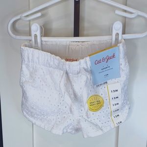 Cat & Jack White Eyelet Shorts Drawstring with Pockets 12 month - NWT